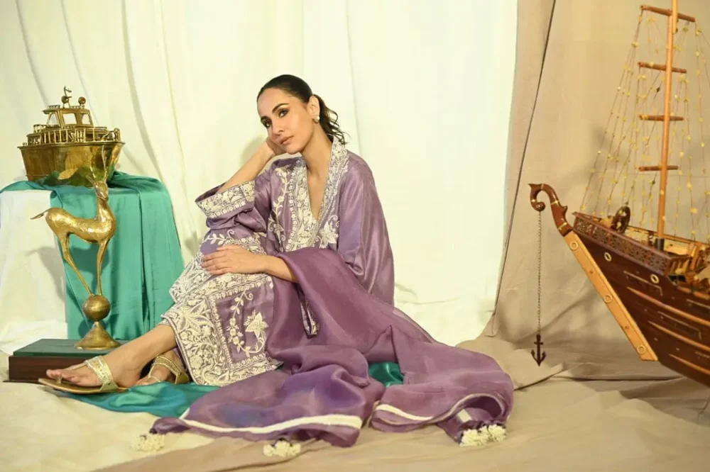 LAVYA - Image 2